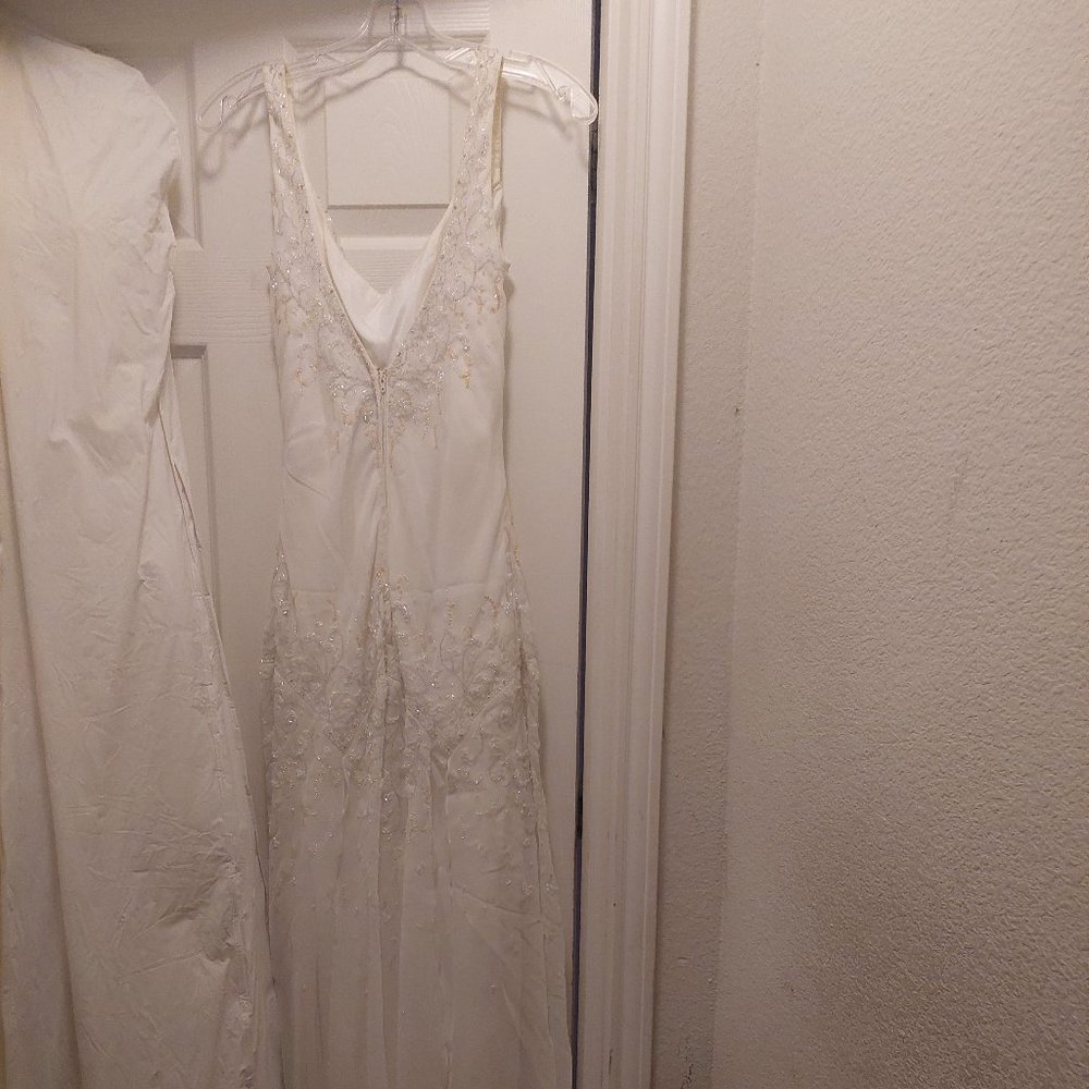 Wedding dress